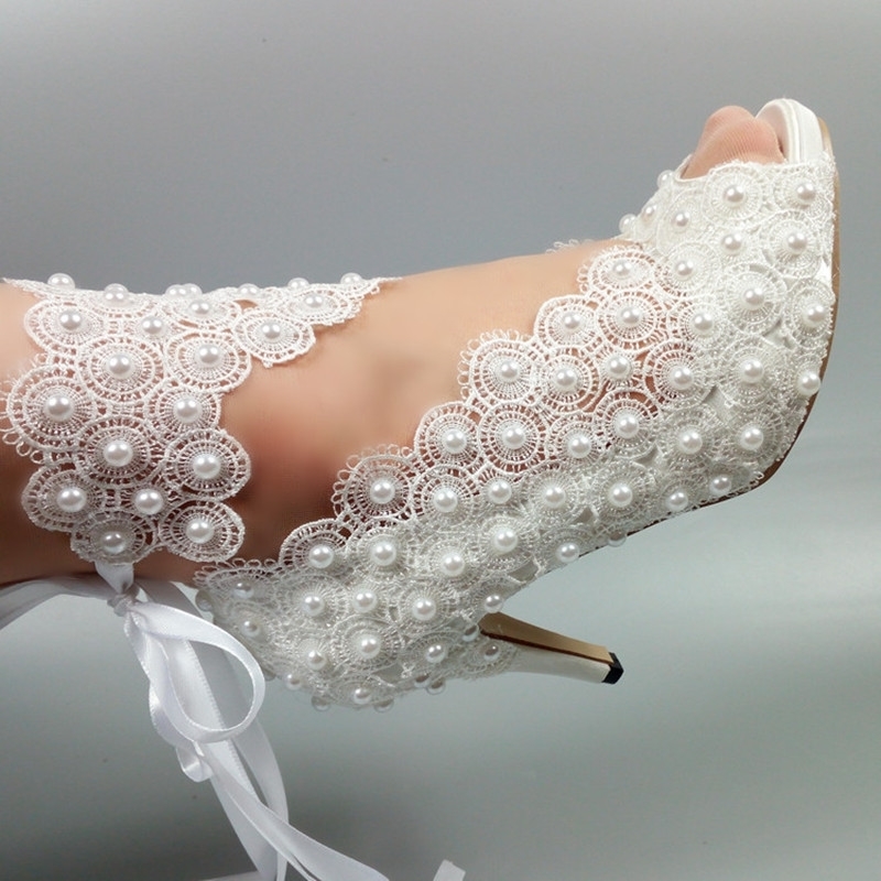 Lace-Up Bride Wedding shoes fashion shoes for woman ankle strap party dress shoes Open toe high heels Pumps female LJ201113, Black
Lace-Up Bride Wedding shoes fashion shoes for woman ankle strap party dress shoes Open toe high heels Pumps female LJ201113, Black