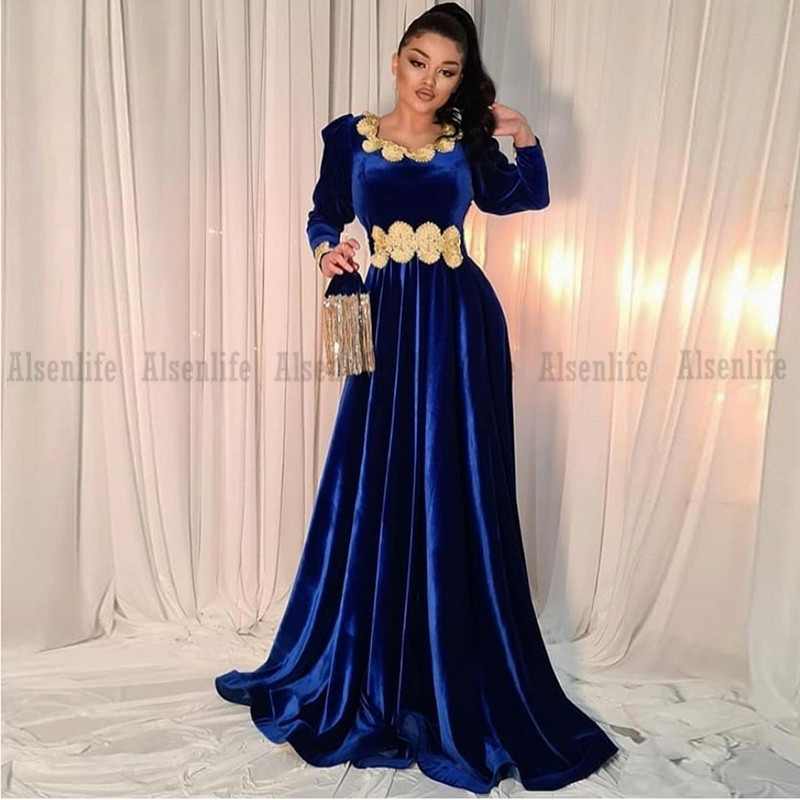 Middle East Arabic Dubai Prom Dresses A Line Long Sleeves Velvet Gold Applique Kosovo Albanian Caftan Evening Party Gowns