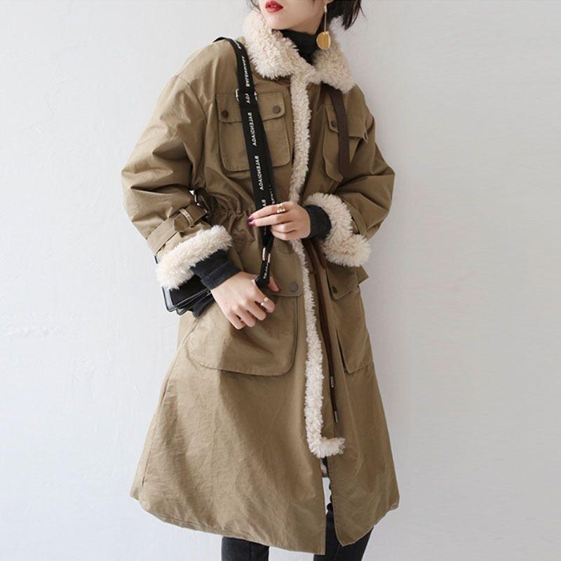 winter women jacket parka lamb thick jacket warm coats women big fur Loose cotton oversize long coat parka cotton, Beige
winter women jacket parka lamb thick jacket warm coats women big fur Loose cotton oversize long coat parka cotton, Beige