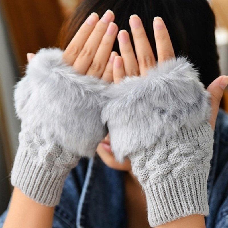 10 Color Ladies Winter Fur Woolen Fingerless Gloves Wrist Warmer Crochet Knitted Gloves Plush Half Finger Warm Mittens
10 Color Ladies Winter Fur Woolen Fingerless Gloves Wrist Warmer Crochet Knitted Gloves Plush Half Finger Warm Mittens