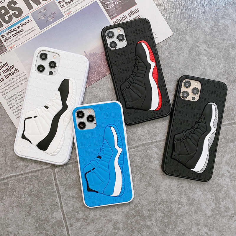 Luxury Brand Sneakers Shoe Box Phone Case For iphone13 12 11 Pro X 7 8 plus 12 mini Sneakers 3D Silicone Cover Coquer
Luxury Brand Sneakers Shoe Box Phone Case For iphone13 12 11 Pro X 7 8 plus 12 mini Sneakers 3D Silicone Cover Coquer