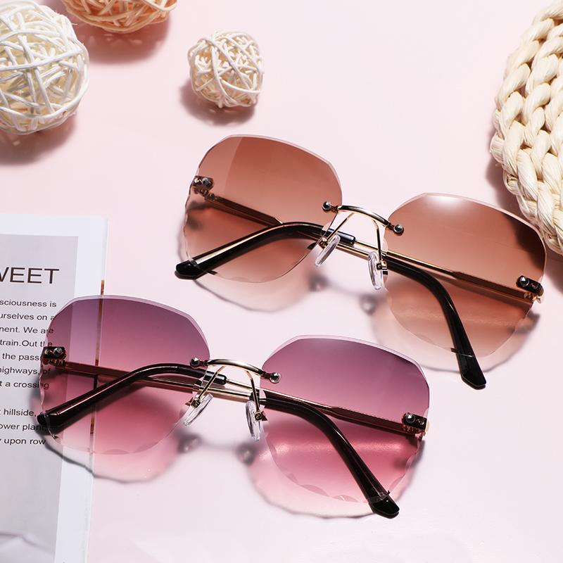 Trendy Polygon Sunglasses Woman Gradient Rimless Sun Glasses Vintage Ocean Lens Retro Oculos Feminimo Shades For Female Gafas
Trendy Polygon Sunglasses Woman Gradient Rimless Sun Glasses Vintage Ocean Lens Retro Oculos Feminimo Shades For Female Gafas