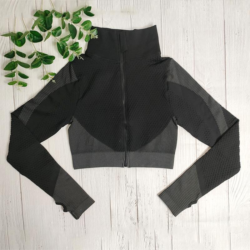 Yoga jacket Women Sportswear Long Sleeve Yoga Shirts Running Jogging Sport Tops Fitness Workout Gym Clothing Women 2020, Black shirts
Yoga jacket Women Sportswear Long Sleeve Yoga Shirts Running Jogging Sport Tops Fitness Workout Gym Clothing Women 2020, Black shirts