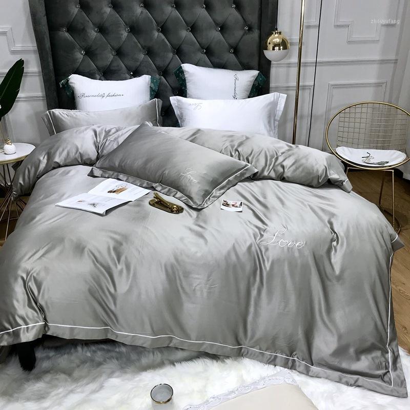 Bedding Sets GraspDream Luxury 4PCS Set Pure Satin Silk Color European Style Embroidery Bed Sheet, Quilt Cover Pillowcase 
Bedding Sets GraspDream Luxury 4PCS Set Pure Satin Silk Color European Style Embroidery Bed Sheet, Quilt Cover Pillowcase