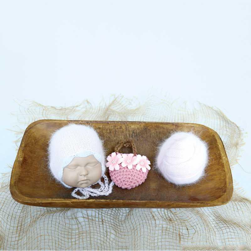 P&W White Soft Baby Hat Newborn baby photography props Fiower Pink Bag Mohair wrap 3pcs Set studio shooting accessories1, As photo
P&W White Soft Baby Hat Newborn baby photography props Fiower Pink Bag Mohair wrap 3pcs Set studio shooting accessories1, As photo