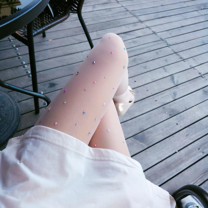 White Rhinestone Tights Sexy Women Bling Bling Tights rivet Spring Solid Shiny Pantyhose Spark Black Panty
White Rhinestone Tights Sexy Women Bling Bling Tights rivet Spring Solid Shiny Pantyhose Spark Black Panty