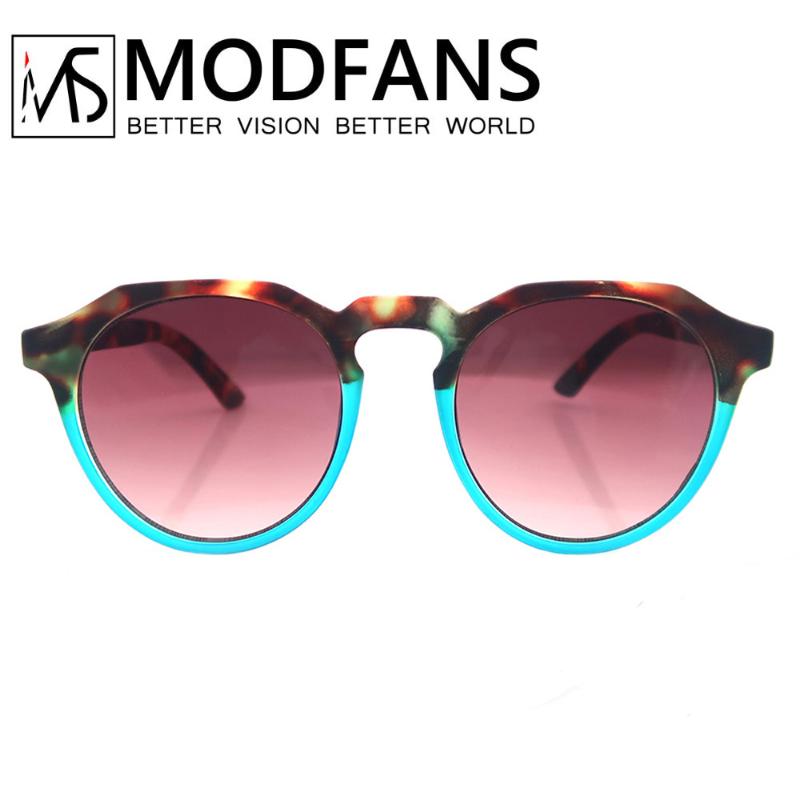 Sunglasses 2021 Beach Glasses Pochromic Women Stylish Retro Round Frame Sun Protection And UV 400
Sunglasses 2021 Beach Glasses Pochromic Women Stylish Retro Round Frame Sun Protection And UV 400