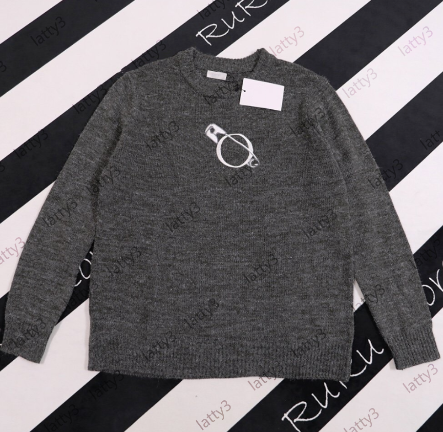 2021 Designer Hoodie Casual Womens Knitting Sweaters Sweatshirts Designers Woolen Sweater High Street Sweatshirt Knit Jumpers, Extra
2021 Designer Hoodie Casual Womens Knitting Sweaters Sweatshirts Designers Woolen Sweater High Street Sweatshirt Knit Jumpers, Extra