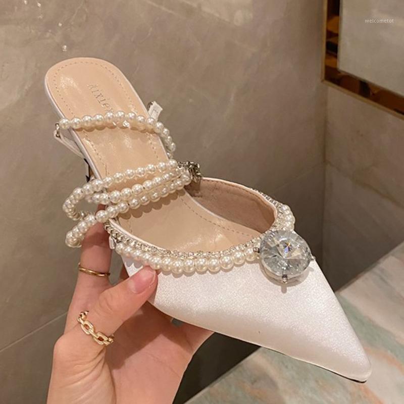 2021 Summer Luxury Women Pearl 7cm High Heels Satin Sandals Female New Bling Crystal Closed Toe Silk Sandals Wedding Party Shoes1, Beige
2021 Summer Luxury Women Pearl 7cm High Heels Satin Sandals Female New Bling Crystal Closed Toe Silk Sandals Wedding Party Shoes1, Beige