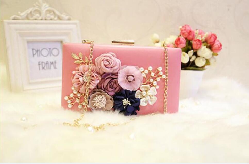 HBP Retro Beaded Embroidery Shoulder Bag Women 2021 New Elegant Handmade Rhinestone Beading Handbags Ladies Evening Dinner Clutch 002A, Pink
HBP Retro Beaded Embroidery Shoulder Bag Women 2021 New Elegant Handmade Rhinestone Beading Handbags Ladies Evening Dinner Clutch 002A, Pink