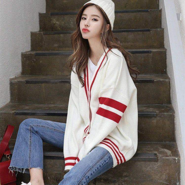 2021 New Long Cardigan Vintaged Female Loose Knitted Woman's Sweater Ladies Fashion Fall Hot Jacket High Street Girl 9Y3E
2021 New Long Cardigan Vintaged Female Loose Knitted Woman's Sweater Ladies Fashion Fall Hot Jacket High Street Girl 9Y3E