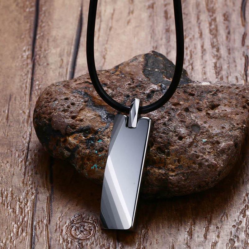 

Necklace Designer KOtik Mens Boys Chokers Tungsten Carbide Striped Pendants Necklaces With Black Rubber Rope Men Fashion Jewelry