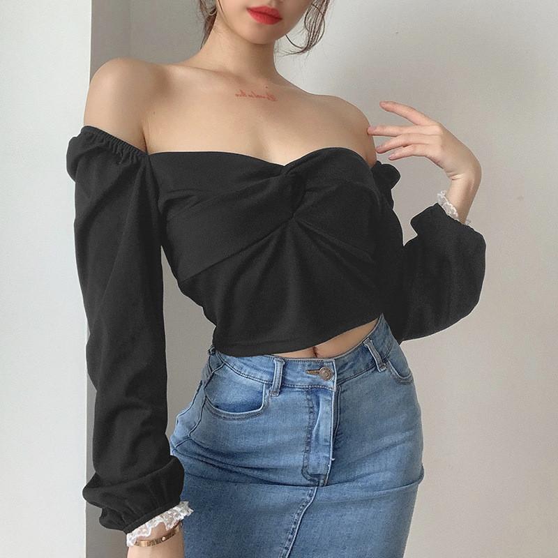 Women Autumn Clothes, Solid-Color Pleated Square-Collar Long-Sleeves Crop Top with Lace Cuffs for Girls, As pic
Women Autumn Clothes, Solid-Color Pleated Square-Collar Long-Sleeves Crop Top with Lace Cuffs for Girls, As pic