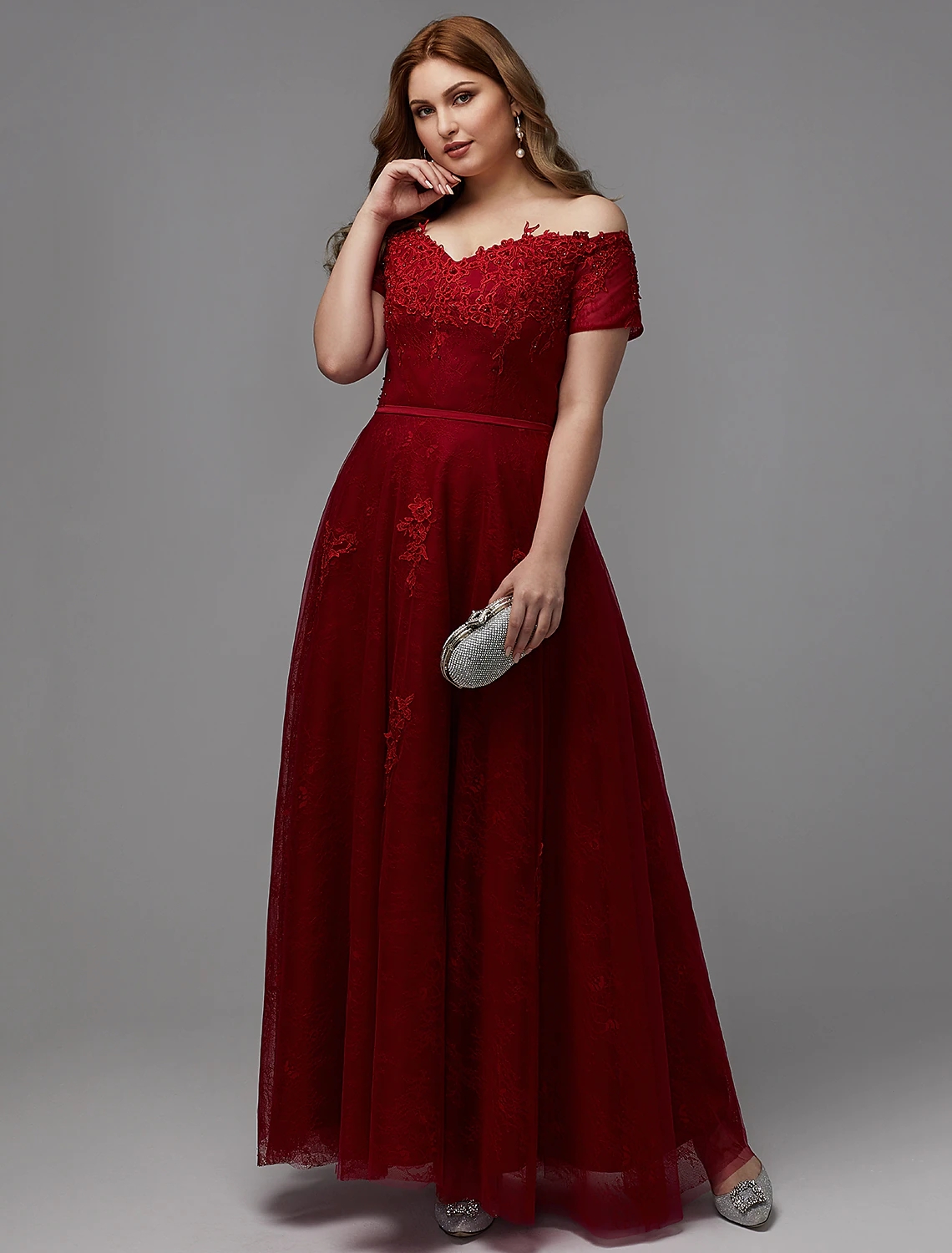 A-Line Plus Size Burgundy Engagement Evening Dress Off Shoulder Lace-up Short Sleeve Lace Appliques Formal Party Gown New Robes De Soirée Vestidos Fea