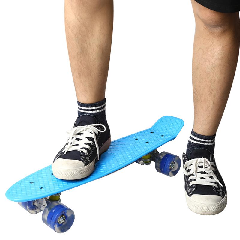 22 Inch Single Rocker Skateboard Plastic Skateboard Retro Long board Flashing Banana Board Road Brush Street, White
22 Inch Single Rocker Skateboard Plastic Skateboard Retro Long board Flashing Banana Board Road Brush Street, White