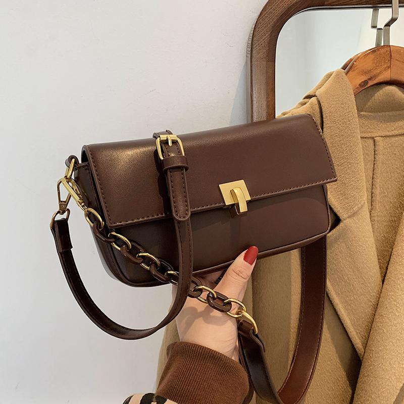 Vintage Fashion Bags Small Shoulder Bag Women Casual Flap Crossbody Messenger Handbag, Black
Vintage Fashion Bags Small Shoulder Bag Women Casual Flap Crossbody Messenger Handbag, Black