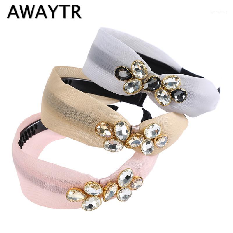 AWAYTR New Fashion Rhinestone Hairband Women Solid Wide Side Headband Lace Knot Turban Girls Hair Accessories Headwear1
AWAYTR New Fashion Rhinestone Hairband Women Solid Wide Side Headband Lace Knot Turban Girls Hair Accessories Headwear1