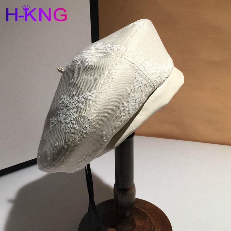 Berets Spring Winter France Lace PU Leather Light Luxury Women's Beret Ins All-match Casual Net Yarn Female Hat Girl Octagonal, White
Berets Spring Winter France Lace PU Leather Light Luxury Women's Beret Ins All-match Casual Net Yarn Female Hat Girl Octagonal, White