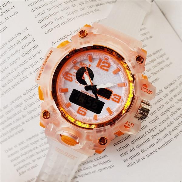 Hot selling iced out watch sports digital watch LED electronic watch waterproof and shockproof transparent dual display
Hot selling iced out watch sports digital watch LED electronic watch waterproof and shockproof transparent dual display