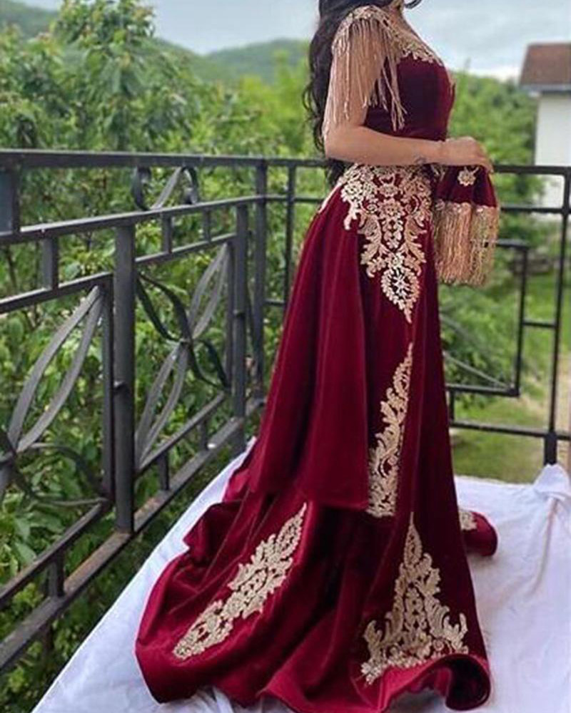 2021 Elegant Saudi Arabia Fall Winter Burgundy Velvet Prom Dresses Detachable Overskirt Appliques Gold Lace Tassel Long Formal Evening Gowns