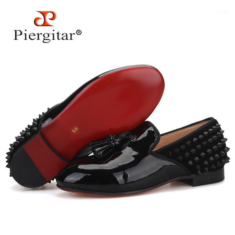 Piergitar 2020 new same men loafers design parental shoes handmade children spikes tassel shoes party and birthday kid's loafers1, Black
Piergitar 2020 new same men loafers design parental shoes handmade children spikes tassel shoes party and birthday kid's loafers1, Black