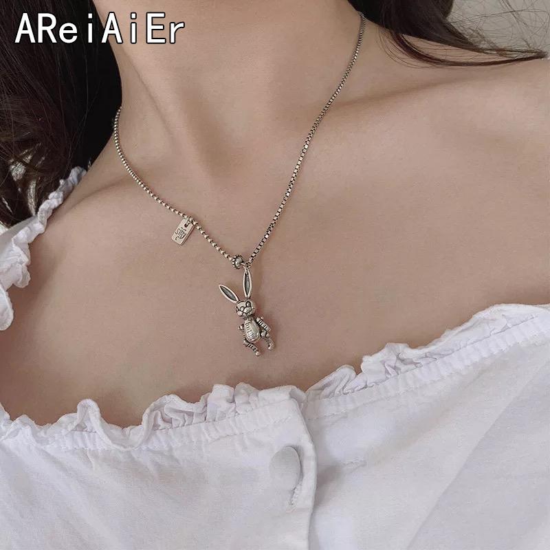 Cute movable Necklace for women and men sweater chain pendant necklaces stitching clavicle chain Friend's Gifts
Cute movable Necklace for women and men sweater chain pendant necklaces stitching clavicle chain Friend's Gifts