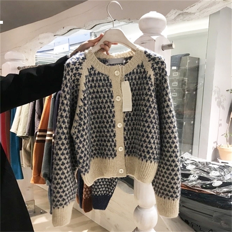 Autumn 2021 New and Winter New Women's Clothing Loops Cardigan Sweater Wool Designer Mhy8 0VZU
Autumn 2021 New and Winter New Women's Clothing Loops Cardigan Sweater Wool Designer Mhy8 0VZU