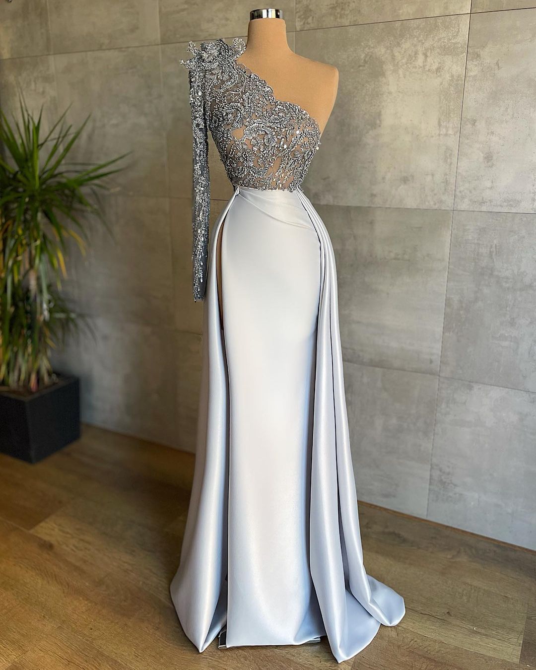 Plus Size Arabic Aso Ebi Urious Lace Beaded Prom Dresses Sheath Satin Sexy Evening Formal Party Second Reception Birthday Engagement Gowns Dress ZJ 66