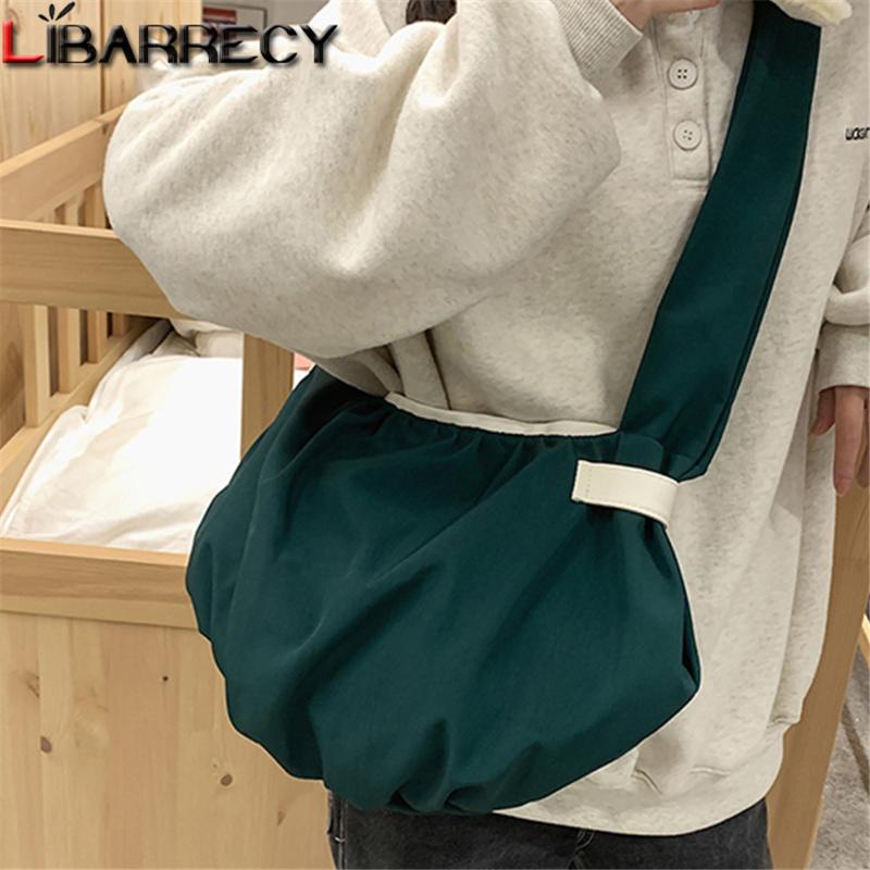 New High-quality Nylon Women's Shoulder Bags Large Capacity Design Ladies Bag Casual Fashion Women Messenger Bags Bolsa Feminina, Black
New High-quality Nylon Women's Shoulder Bags Large Capacity Design Ladies Bag Casual Fashion Women Messenger Bags Bolsa Feminina, Black