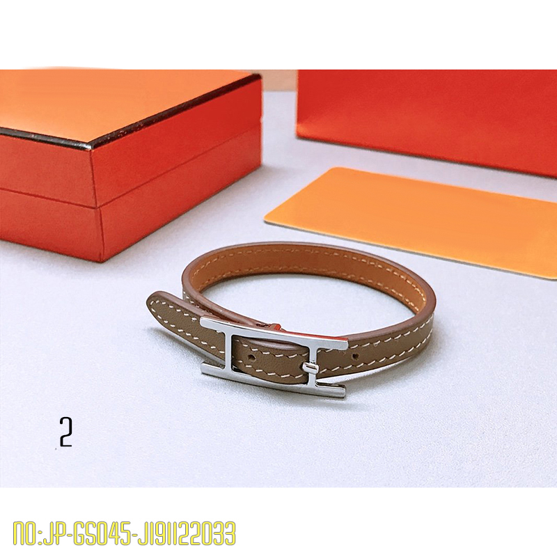 New Jewelry Bracelet for Womans Stainless Steel Real Leather Bangles Fashion Letter Bracelets Gold Bangle Designer Brand Jewelry for Woman
New Jewelry Bracelet for Womans Stainless Steel Real Leather Bangles Fashion Letter Bracelets Gold Bangle Designer Brand Jewelry for Woman