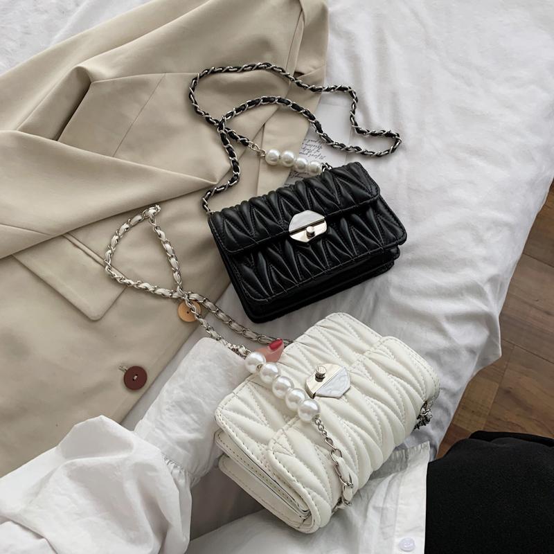 Shoulder Bag Lingge Pearl Flap With Chain Main Femme Luxe Luxury Bags For Women 2021, White
Shoulder Bag Lingge Pearl Flap With Chain Main Femme Luxe Luxury Bags For Women 2021, White