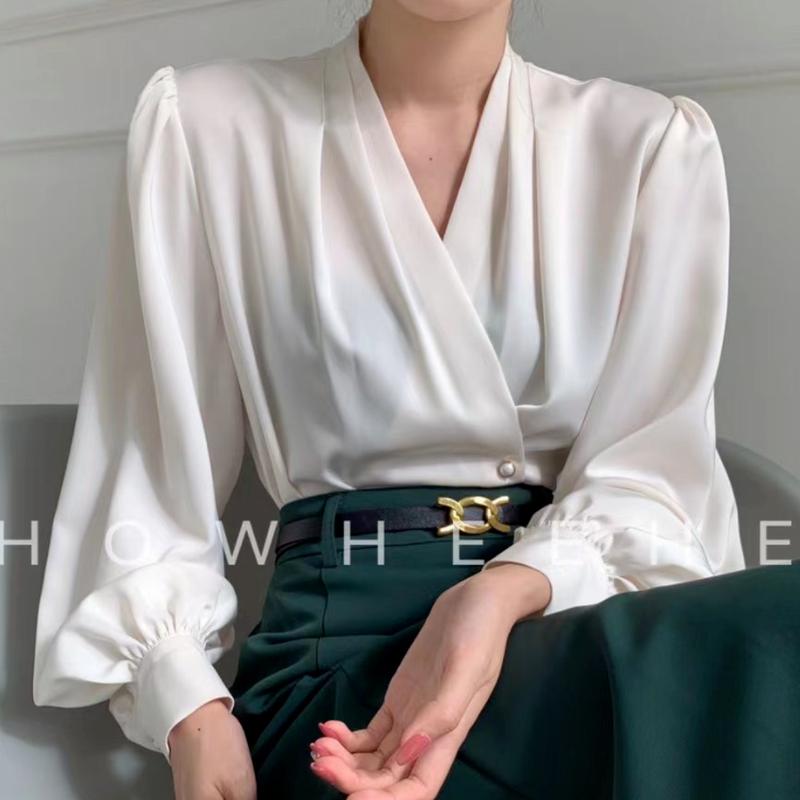 Women's Blouses & Shirts 2022 Autumn White Shirt Korean Fashion Design Blouse Female Solid Casual Loose Temperament V-neck French Tops 16882
Women's Blouses & Shirts 2022 Autumn White Shirt Korean Fashion Design Blouse Female Solid Casual Loose Temperament V-neck French Tops 16882