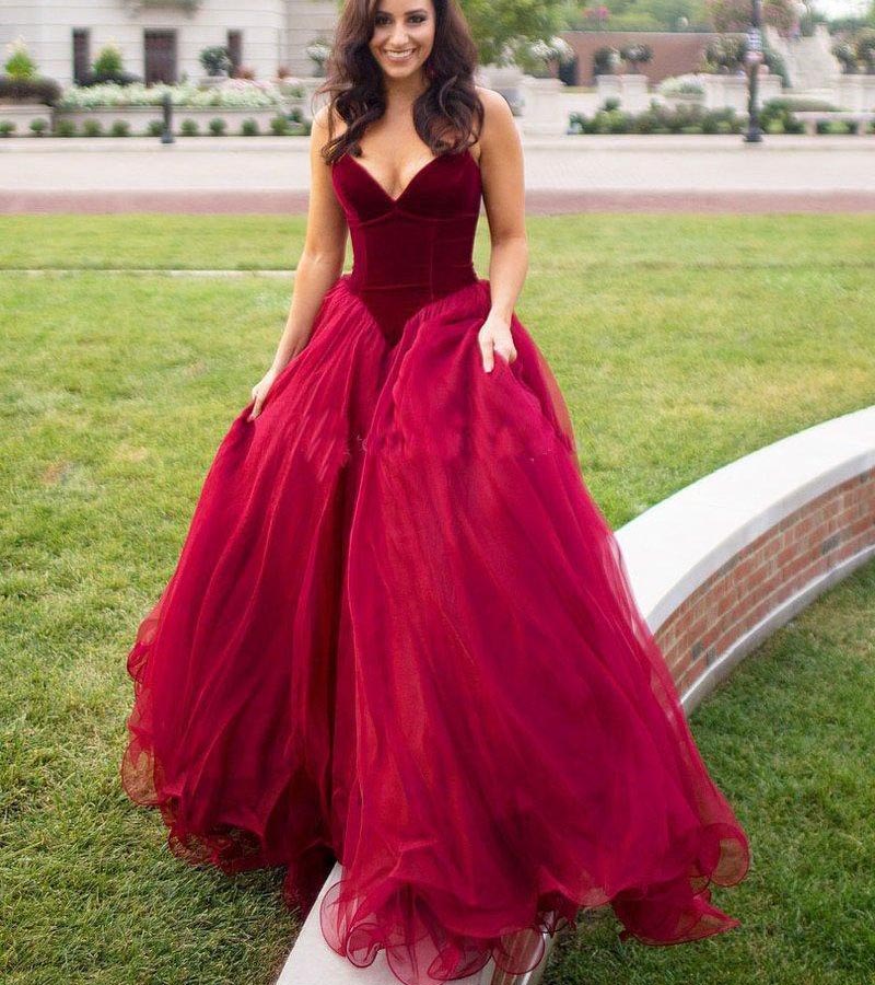 2021 Pretty A Line Tulle Prom Dresses Burgundy Sweetheart Strapless Princess Long Evening Gowns Formal Party Wear Women Gilrls Pageant Dress