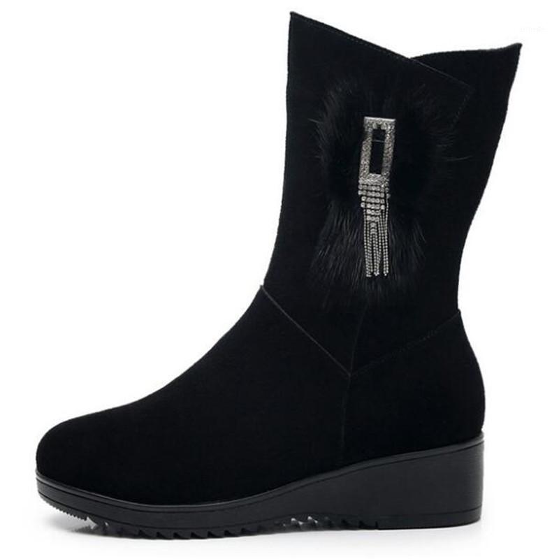 2020 new Scrub cowhide Rhinestone fashion boots warm winter shoes women snow boots flat non-slip in- tube boot women shoes1, Black
2020 new Scrub cowhide Rhinestone fashion boots warm winter shoes women snow boots flat non-slip in- tube boot women shoes1, Black