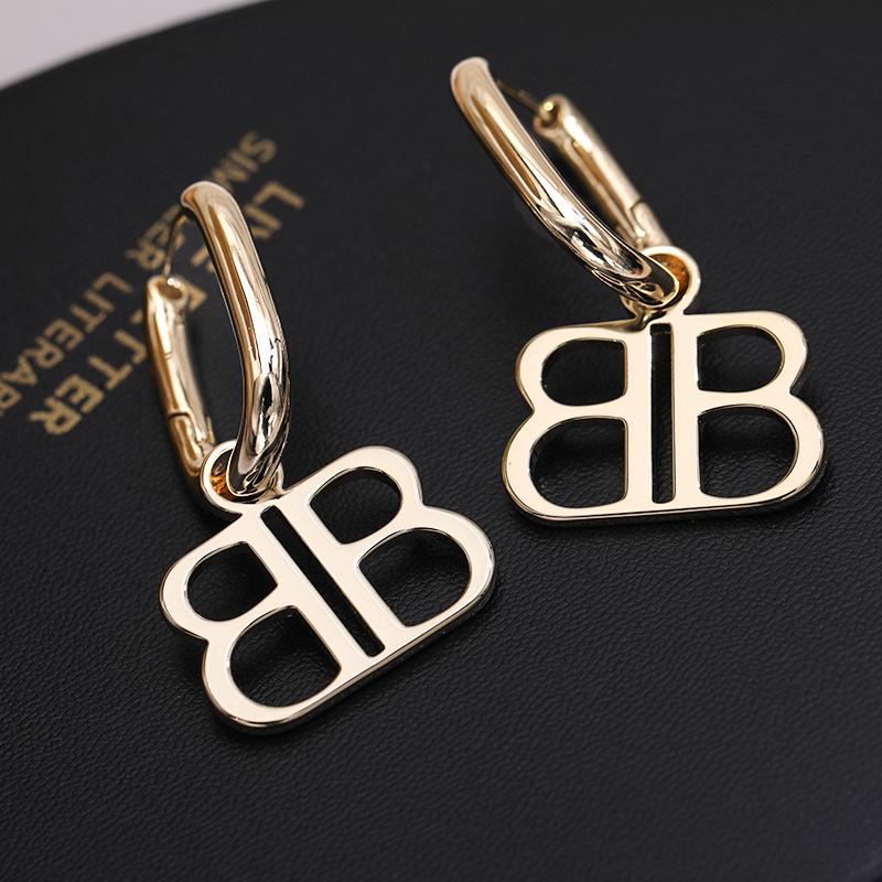 Dangle & Chandelier Charm Stainless Steel Letter B Earrings Fashion Gold Color Metal Personality Punk Pendant Woman Jewelry
Dangle & Chandelier Charm Stainless Steel Letter B Earrings Fashion Gold Color Metal Personality Punk Pendant Woman Jewelry