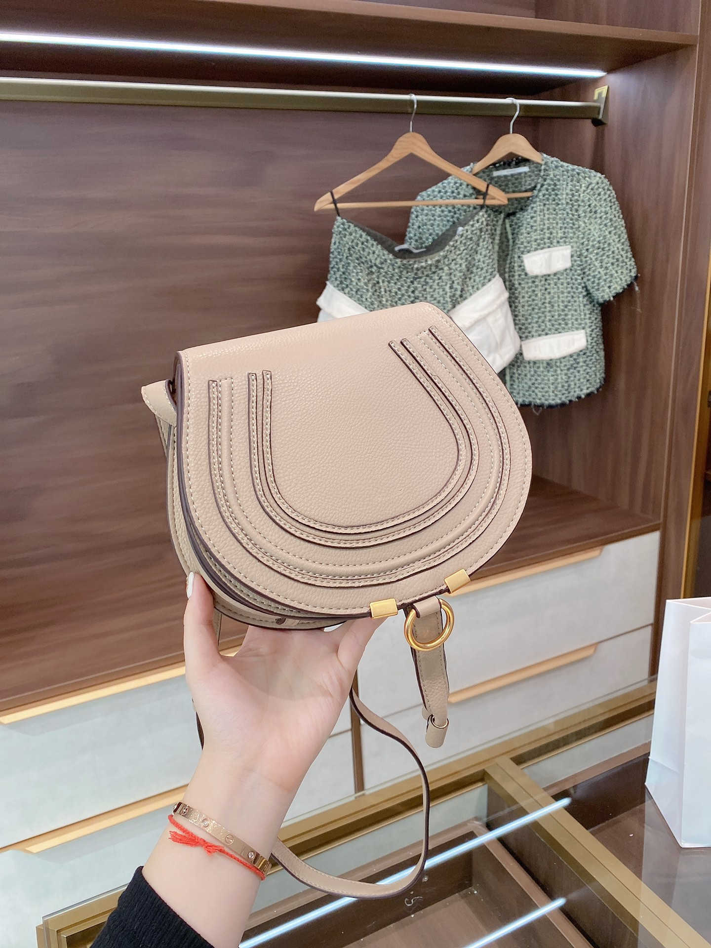 designer handbags chloy marcie small leather women dsigner bags high quality shoulder cross body messenger purse bag
designer handbags chloy marcie small leather women dsigner bags high quality shoulder cross body messenger purse bag