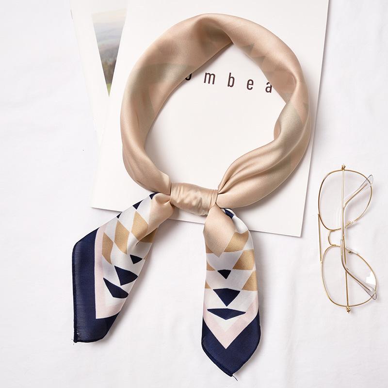 70*70cm Fashion Women Small Print Silk Scarf Striped Headwear Handle Bag Ribbon Brand Scarves Small Squares S
70*70cm Fashion Women Small Print Silk Scarf Striped Headwear Handle Bag Ribbon Brand Scarves Small Squares S