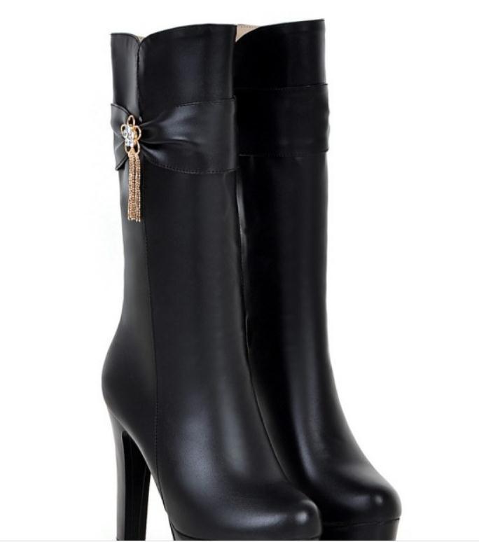 2021 Free Send Korean Bowknot Waterproof Table Medium Length Coarse Heel Winter New Style Women Boots O53N, Black
2021 Free Send Korean Bowknot Waterproof Table Medium Length Coarse Heel Winter New Style Women Boots O53N, Black