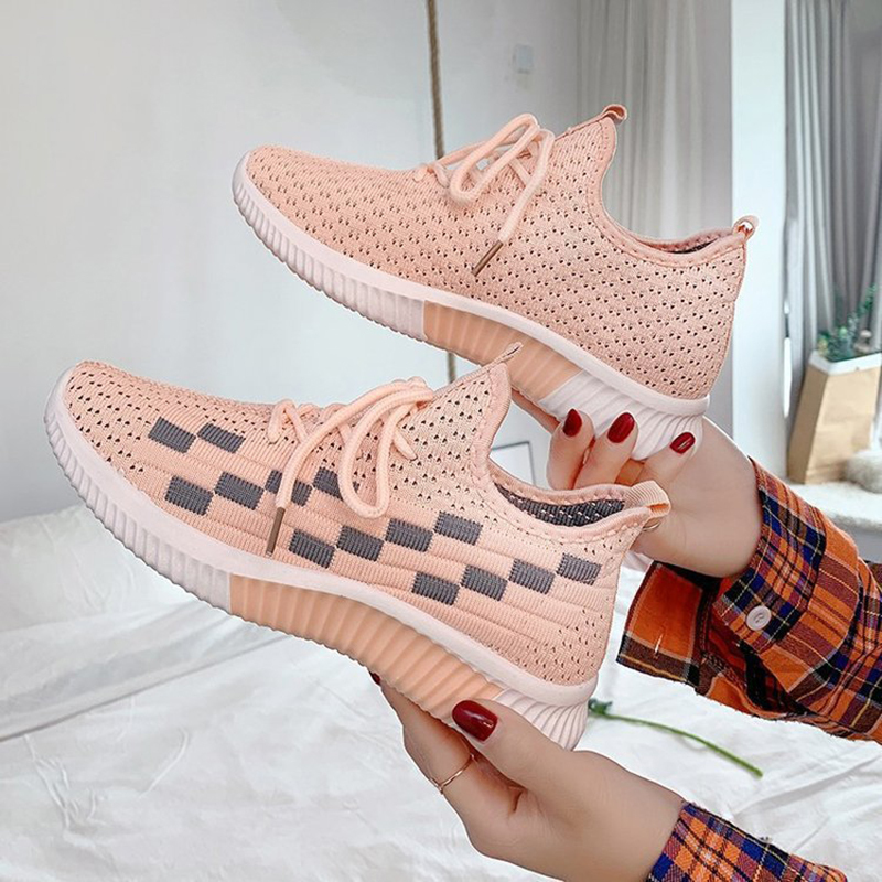 High Quality Women Air Mesh White Pink Casual Sneakers Shoes Zapatillas Mujer Ultralight Breathable Trainers run Sports Shoes New 2020, White grey
High Quality Women Air Mesh White Pink Casual Sneakers Shoes Zapatillas Mujer Ultralight Breathable Trainers run Sports Shoes New 2020, White grey
