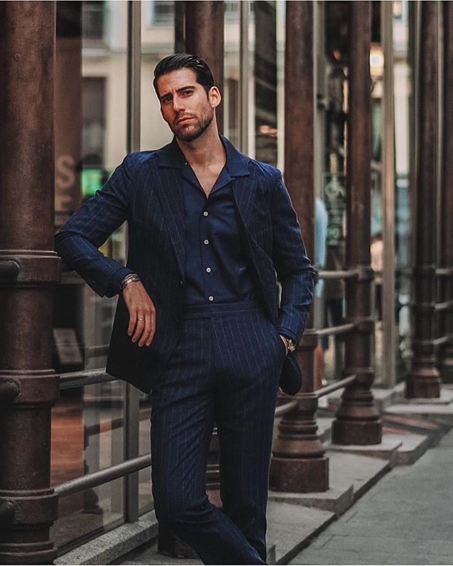 Navy Pinstripe Mens Suits Handsome Slim Fit Two Button Peaked Lapel Groom Best Men Prom Party Blazer Jacket(jacket+pants)