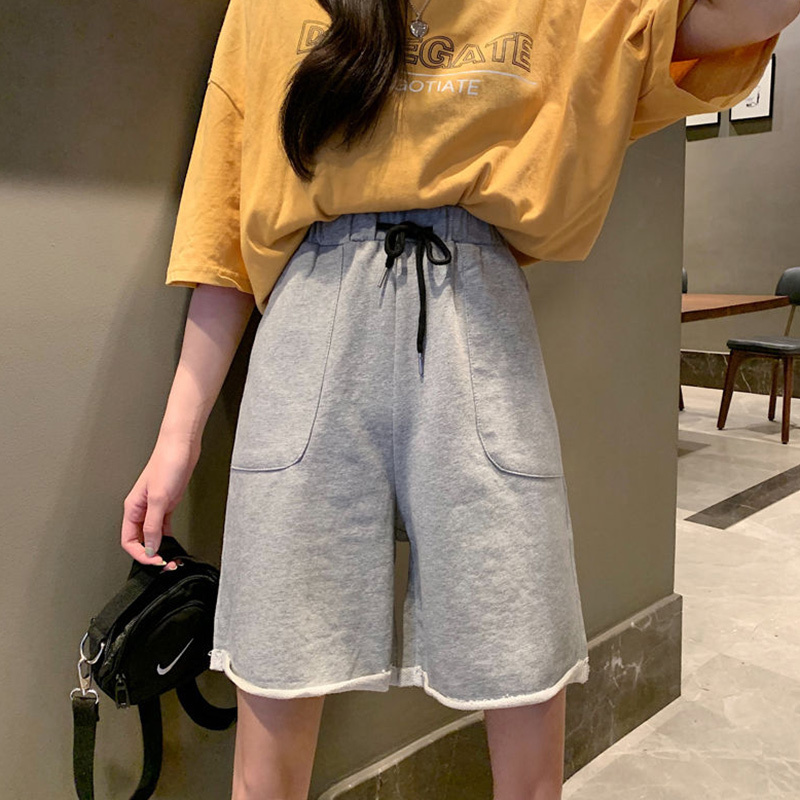 Shorts Women Summer All-match Loose Casual Short Pants New 2020 Fashion Korean Style Solid Color Shorts Feminino P478 T200701, Black
Shorts Women Summer All-match Loose Casual Short Pants New 2020 Fashion Korean Style Solid Color Shorts Feminino P478 T200701, Black