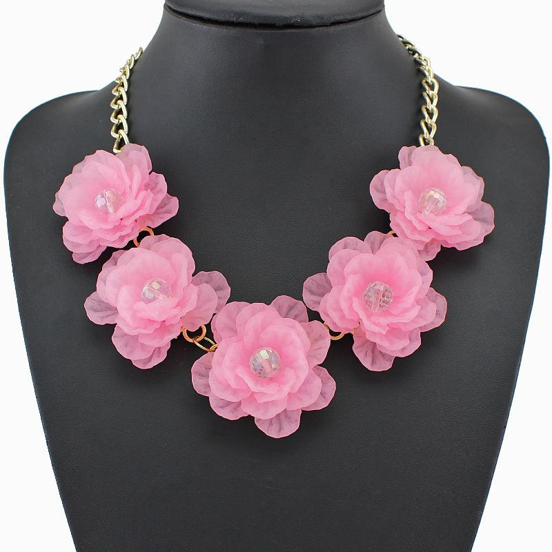 Russian Flower Necklace Jewelry Royal Fashion Necklace Pink Chain 45 Cm Rhinestone Jewellery Roses for Women Girls
Russian Flower Necklace Jewelry Royal Fashion Necklace Pink Chain 45 Cm Rhinestone Jewellery Roses for Women Girls