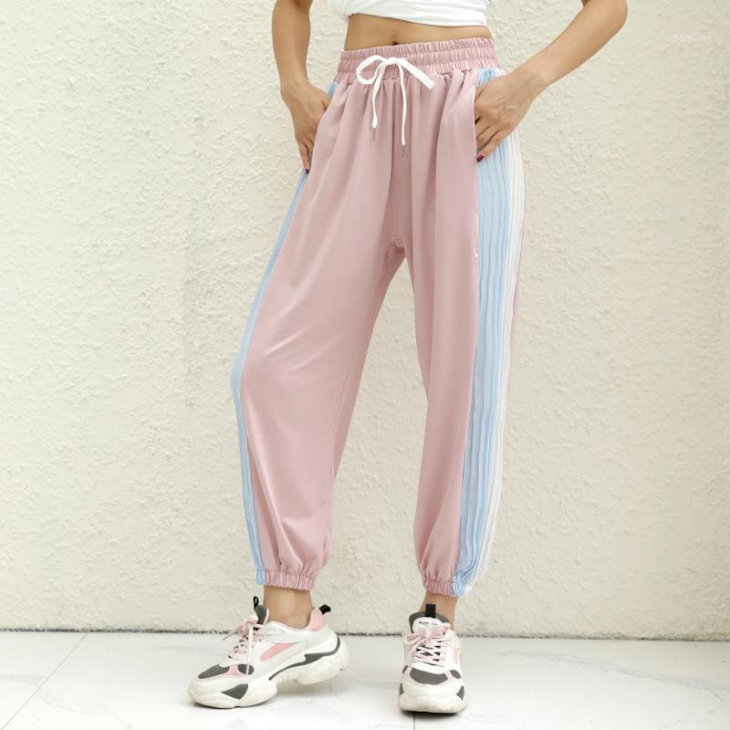 Sweatpants Women Baggy Sports Pants Joggers Women Wide Leg High Waisted Trousers Korean style pants Hip Hop Streetwear1, Black and white with pattern
Sweatpants Women Baggy Sports Pants Joggers Women Wide Leg High Waisted Trousers Korean style pants Hip Hop Streetwear1, Black and white with pattern