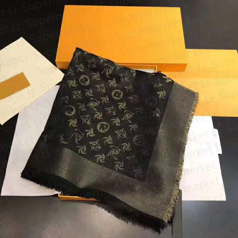womens silk scarf scarves 4 Season Scarfs woman Shawl Letter Pattern Long Neck 4 Leaf Clover Gold thread square scarf no box
womens silk scarf scarves 4 Season Scarfs woman Shawl Letter Pattern Long Neck 4 Leaf Clover Gold thread square scarf no box