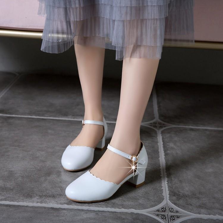 2021 Factory Direct Sweet square Heels Sandals Women Ankle Strap Summer Shoes Female Small &Big Size 28-43 Round toe Casual H65, Beige
2021 Factory Direct Sweet square Heels Sandals Women Ankle Strap Summer Shoes Female Small &Big Size 28-43 Round toe Casual H65, Beige
