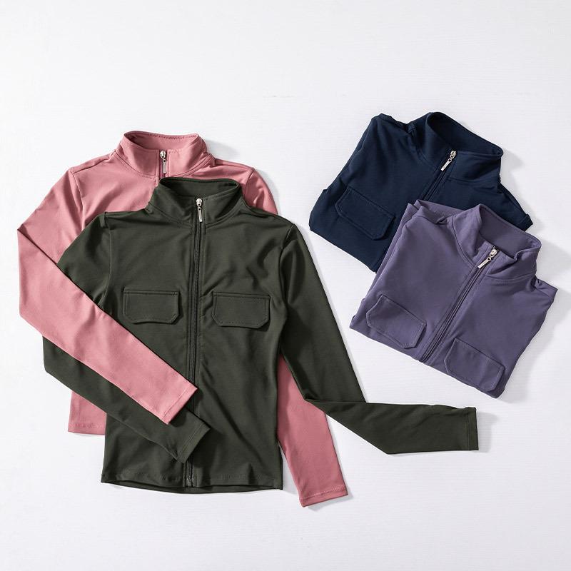 2020 New Naked-feel Fabric Fitness Sport Crop Jacket Women Full Zipper Running Workout Gym Coat Sportwear with Zipper Thumb Hole1, Black
2020 New Naked-feel Fabric Fitness Sport Crop Jacket Women Full Zipper Running Workout Gym Coat Sportwear with Zipper Thumb Hole1, Black