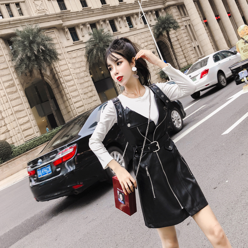 Autumn Winter Women PU Faux Leather Dress with belt V Neck Sexy Slim Retro Black Mini Dress vestido de festa AM06 201126