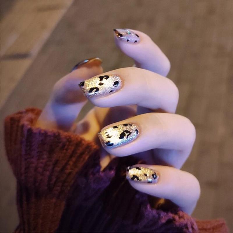 24pcs/Box Detachable Spar cat eye short Leopard False Nails Round Head Wearable Fake Nails Full Cover Nail Tips Art Accessories
24pcs/Box Detachable Spar cat eye short Leopard False Nails Round Head Wearable Fake Nails Full Cover Nail Tips Art Accessories