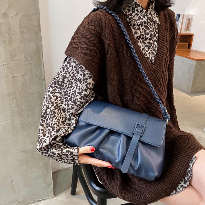 Large Capacity Ladies Purses and Handbag PU Leather Women Shoulder Bag Solid Color Bolso Mujer Schoudertas Dames Crossbody Bag, Black
Large Capacity Ladies Purses and Handbag PU Leather Women Shoulder Bag Solid Color Bolso Mujer Schoudertas Dames Crossbody Bag, Black
