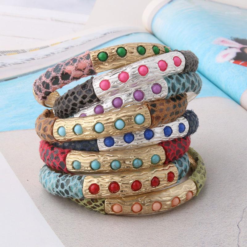 NeeFu WoFu 2020 Snake leather Bracelets Open bangles for women Fashion luxury Jewelry charm brand collection full pave1
NeeFu WoFu 2020 Snake leather Bracelets Open bangles for women Fashion luxury Jewelry charm brand collection full pave1